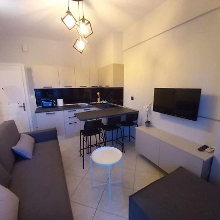 Irene Apartment Alexandroupoli Esterno foto